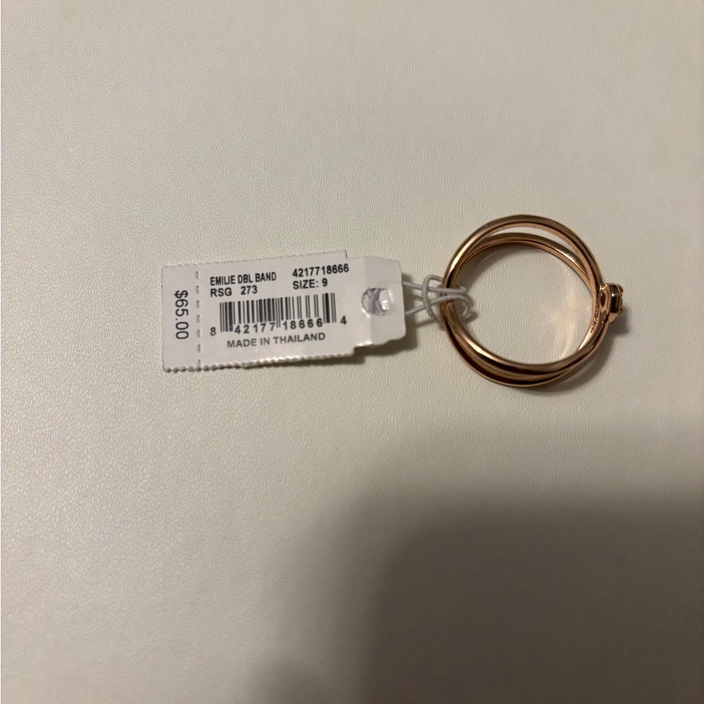 Kendra Scott Emilie Ring - Picture 3 of 3